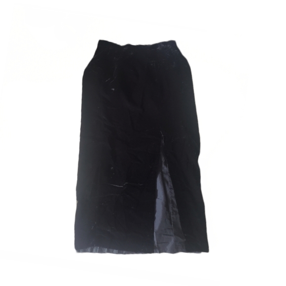 Laura Long Black Velvet Skirt - Picture 1 of 6